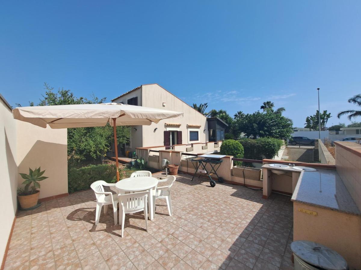 Casa Migliorisi A Marina Di Ragusa Per Vacanze Extérieur photo